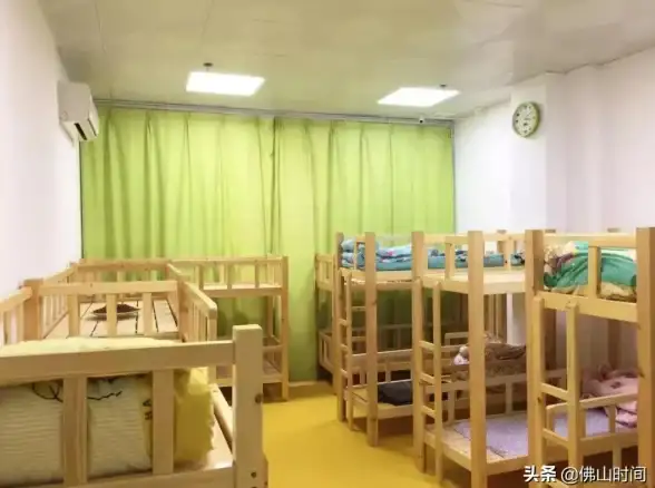 还在为单调的桌面发愁？透明魔力小组件APP一键解锁多样风格！