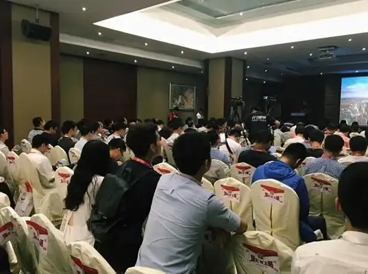 想随时随地备战面试？智蛙面试APP不就是你的最佳选择吗？