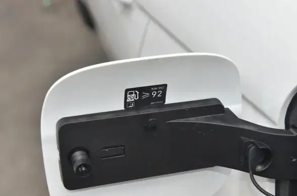 硬件推荐🎮显卡天梯图分数全解析：助你轻松选购高性价比显卡