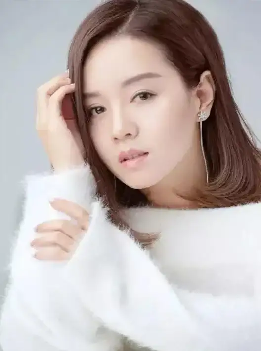 K歌神器🎤全民k歌下载安装，畅享唱歌乐趣，轻松圆你音乐梦