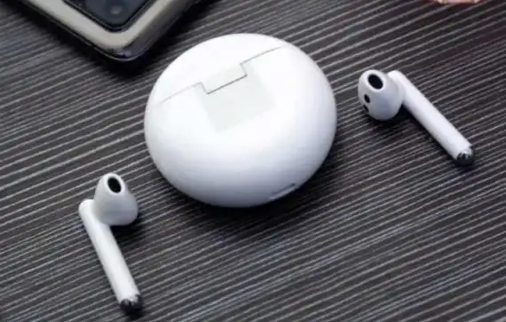 音频科技🎧蓝牙耳机，舒适佩戴体验，尽享高品质音效与便捷连接