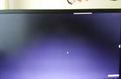 电脑故障🖥显示器黑屏无反应时的开机排查步骤