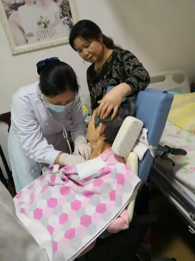 经常测血糖却不会整理？让血糖记录本APP替你智能录入和分析！