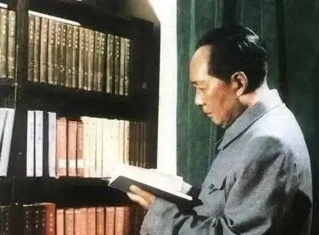 邮箱格式📧电子邮箱怎么写？掌握电子邮箱的标准格式与正确填写方法