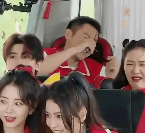 还在为找不到精彩短剧发愁？短剧乐园APP让你随时随地畅享万能短剧更新！