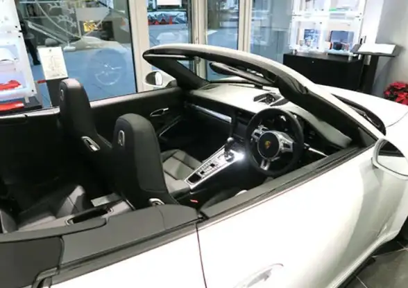 想随时掌控爱车状态？My Porsche智能互联助手怎能错过！