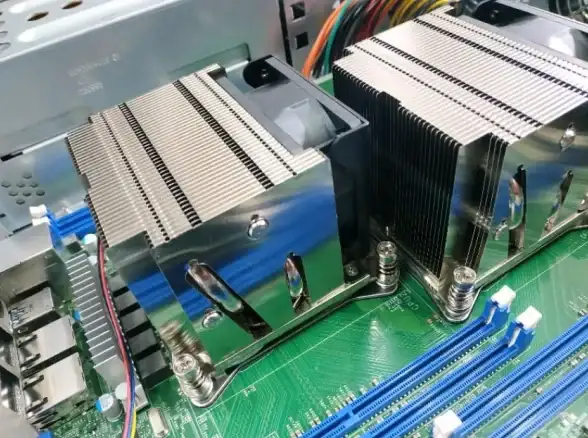 数据管理 网络架构 服务器存储技术的主要分类及其应用解析