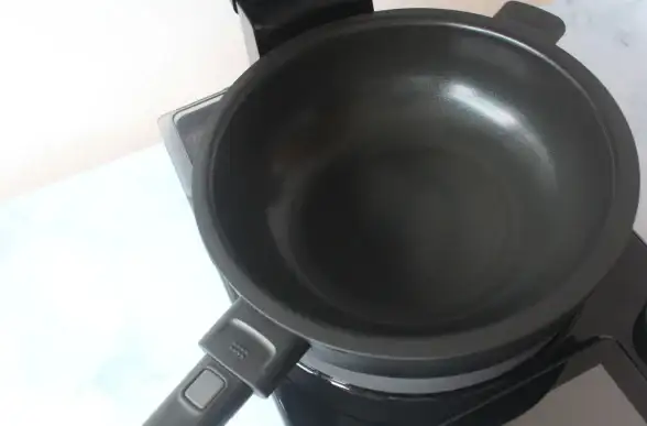 还在为不会做菜发愁？这款丰富的美食APP让你秒变大厨！