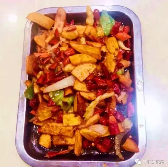 美食丨探店丨创新 爆炒江湖超爽体验，尽享地道风味与烹饪秘技揭秘