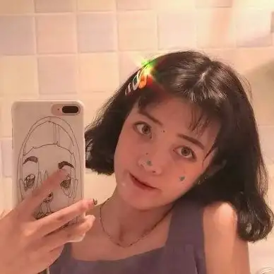 头像精选✨高冷霸气女生QQ头像推荐，彰显与众不同的独特魅力
