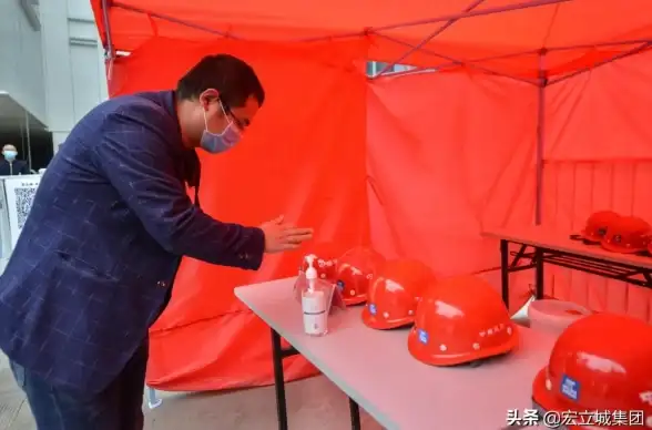 想要绿色无广告的软件资源？海豚软件库难道不是你的最佳选择？