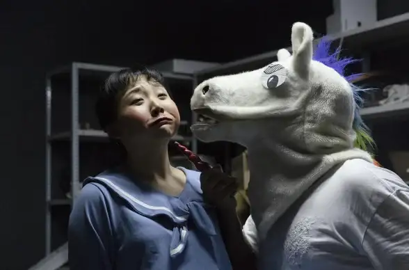 智能电视也能用手机追剧？试试春风影视app，海量内容随心看！