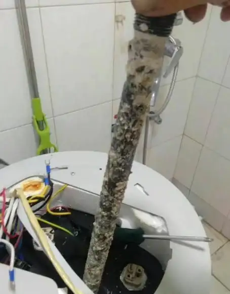 还在为家电故障发愁？扳手快查APP帮你秒查故障原因！