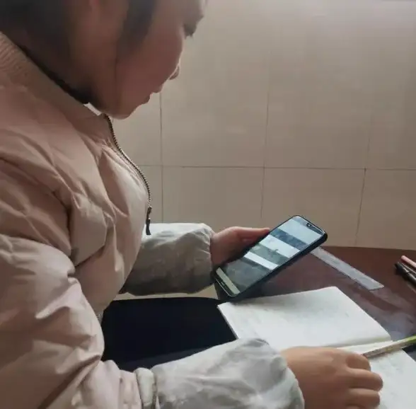 网络故障📱手机无法上网怎么办？这些实用方法帮你轻松解决