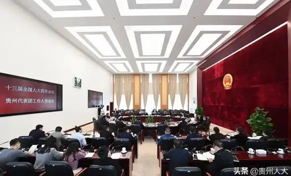 工作沟通与协作如何更便捷？QQ办公简洁版让你轻松编辑文档、同步日程！