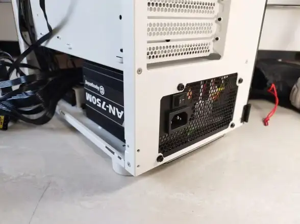 电源管理💡电脑功率计算全攻略：精准测算与节能优化技巧全面解析