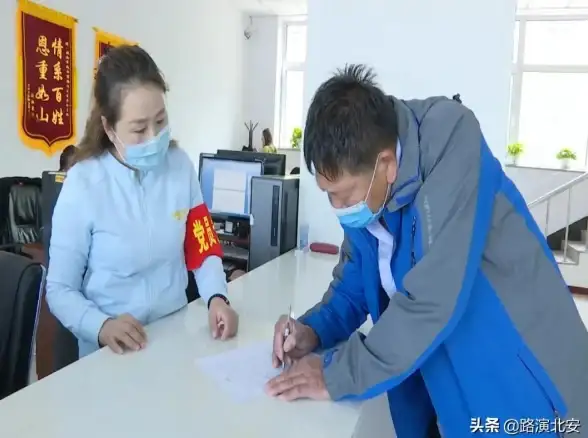 谁说游戏社区只能聊天？max+app让你数据、周边两不误，还不快来？