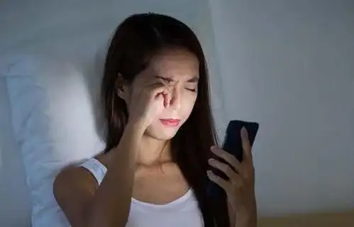 想要一款既准时又美观的闹钟应用？每日闹钟满足你的所有需求！