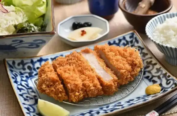 想轻松学做菜还能分享厨艺？香哈菜谱APP满足你的美食社交需求！
