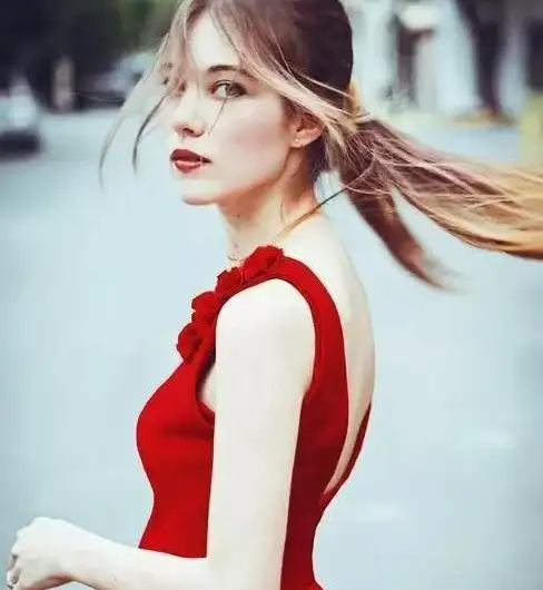 想一键获取多款游戏皮肤？皮肤多多不就是你的最佳选择吗？