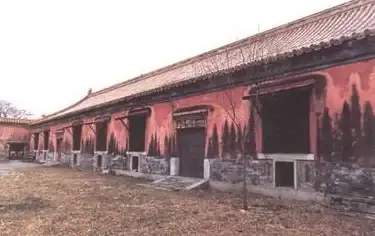谁说找不到好用的手机阅读软件？东南小说APP的超全书库还不够吸引你吗？