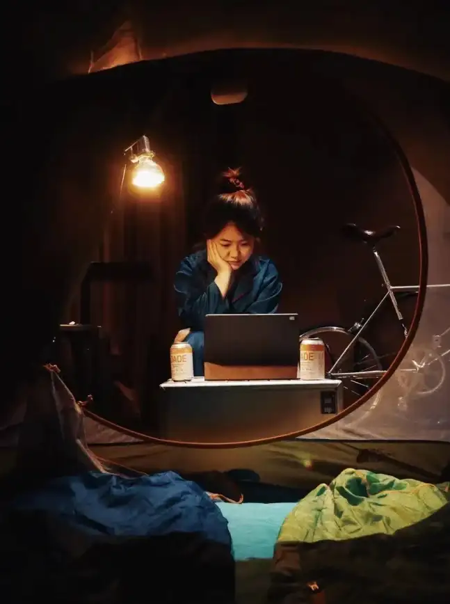 还在为同城快递发愁？试试闪送APP，专人跑腿全天候服务！