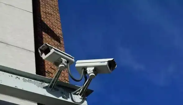 想用手机实时查看监控画面？腾达安防APP不就是你的最佳选择吗？
