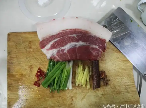美食探索🍖秘制红烧肉，妄想山海特色甜辣风味秘籍揭秘